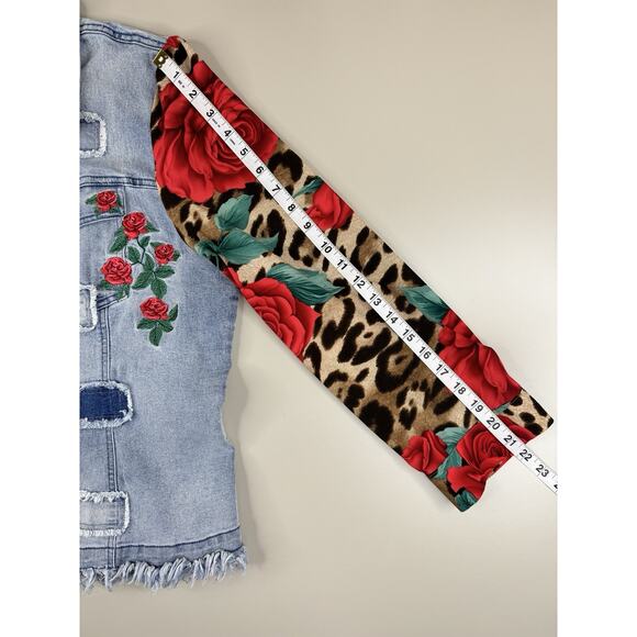 Talk of the Walk Denim Jacket L Frayed Hem Embroidered Roses Patchwork Leopard - Picture 6 of 10